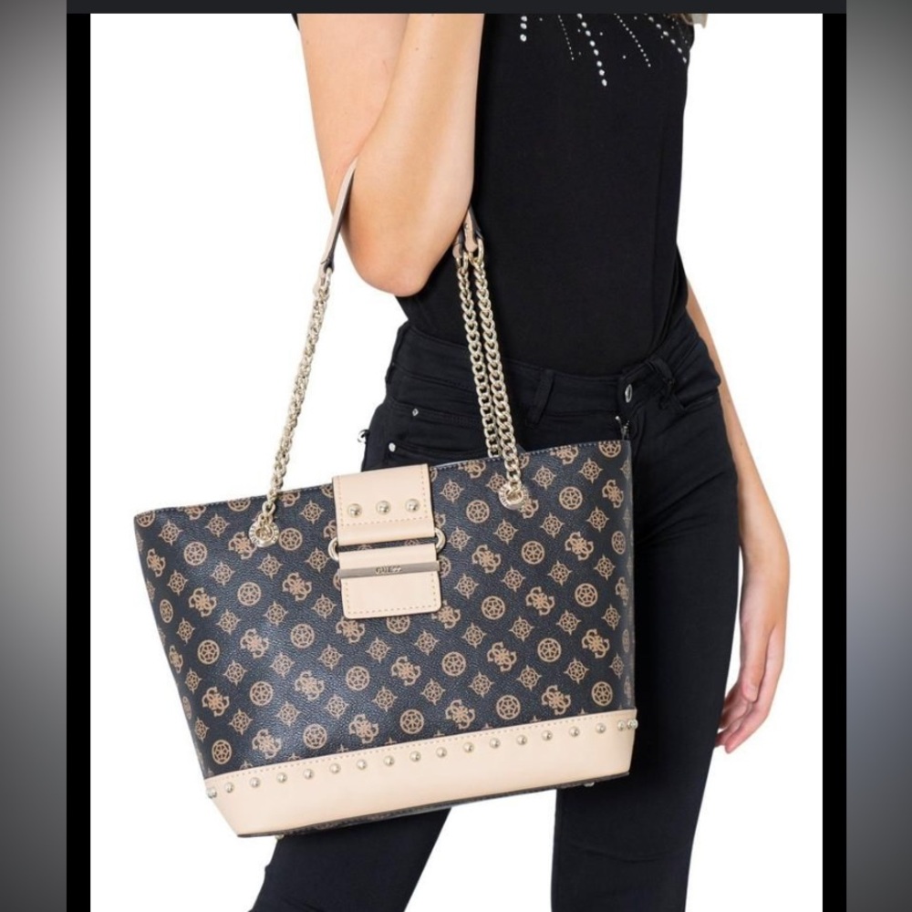 GUESS Greta 4G Peony Logo Shopper Brown Studs Chain Handbag Tote Bag LIKE NEW!